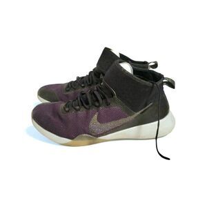 Nike Air Zoom Strong 2 Gem Training Sneakers